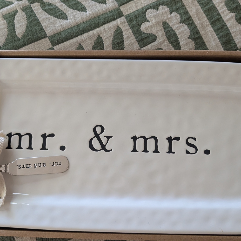 Mud Pie White Mr. & Mrs. Tray